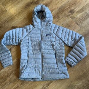 Patagonia Down Sweater Hooded Jacket